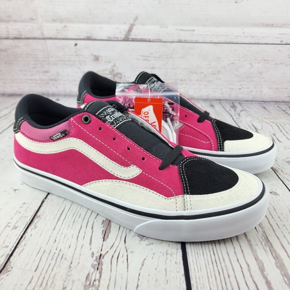 *Sold New Van's TNT Advanced Prototype Magenta - Picture 2 of 9